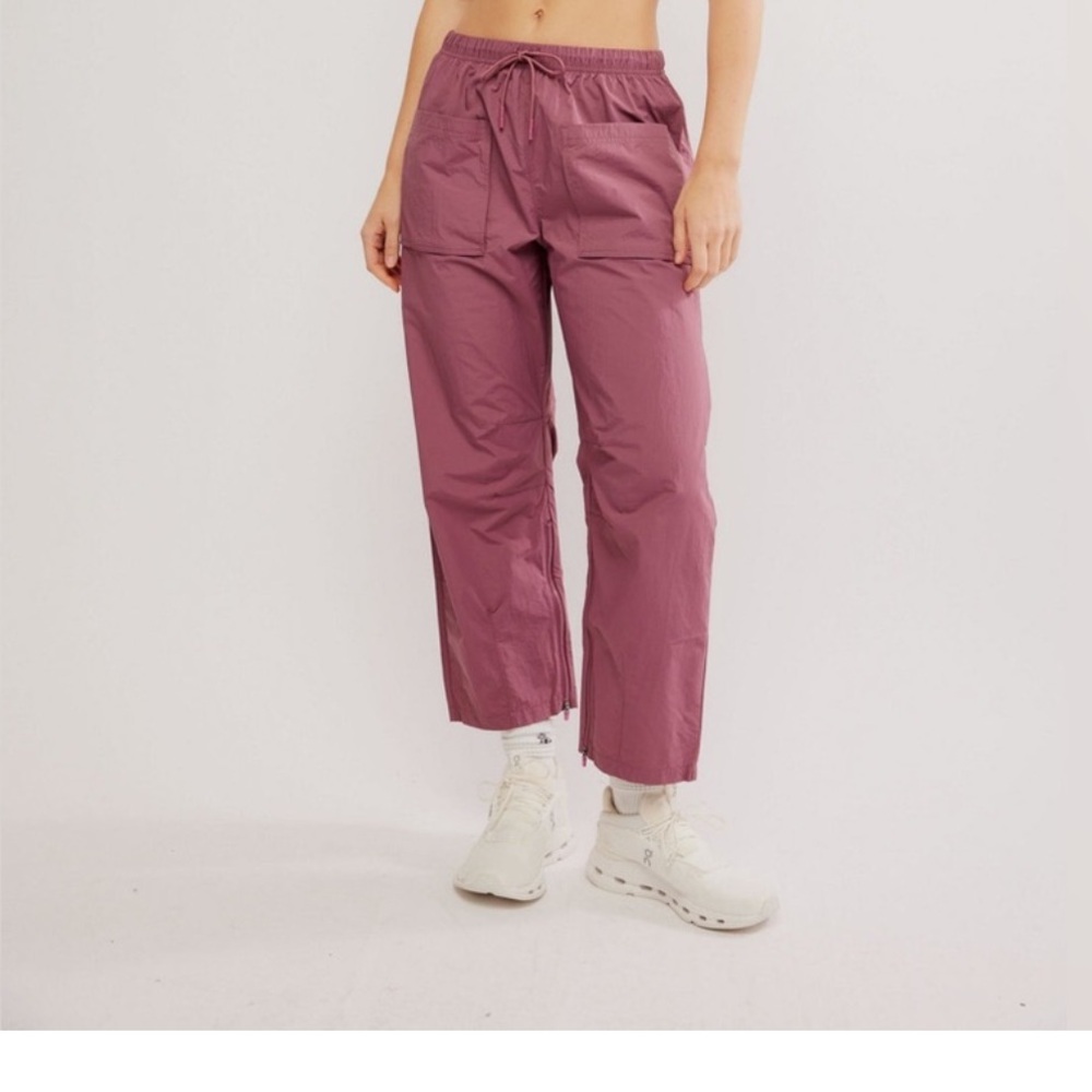 - Free People Fly by Night Pants SOLD ❣️❣️❣️for outdoor wear!!!😎